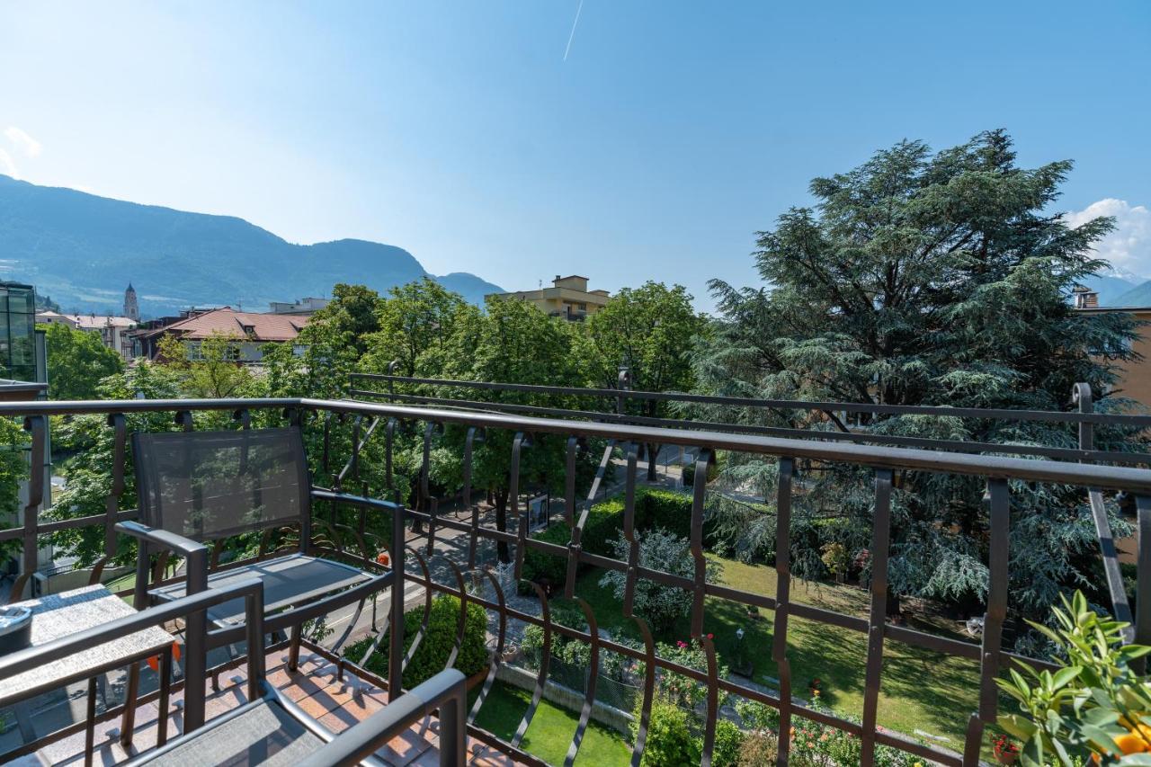 Villa Stubai - Penthouse In The Heart Of Merano Dış mekan fotoğraf